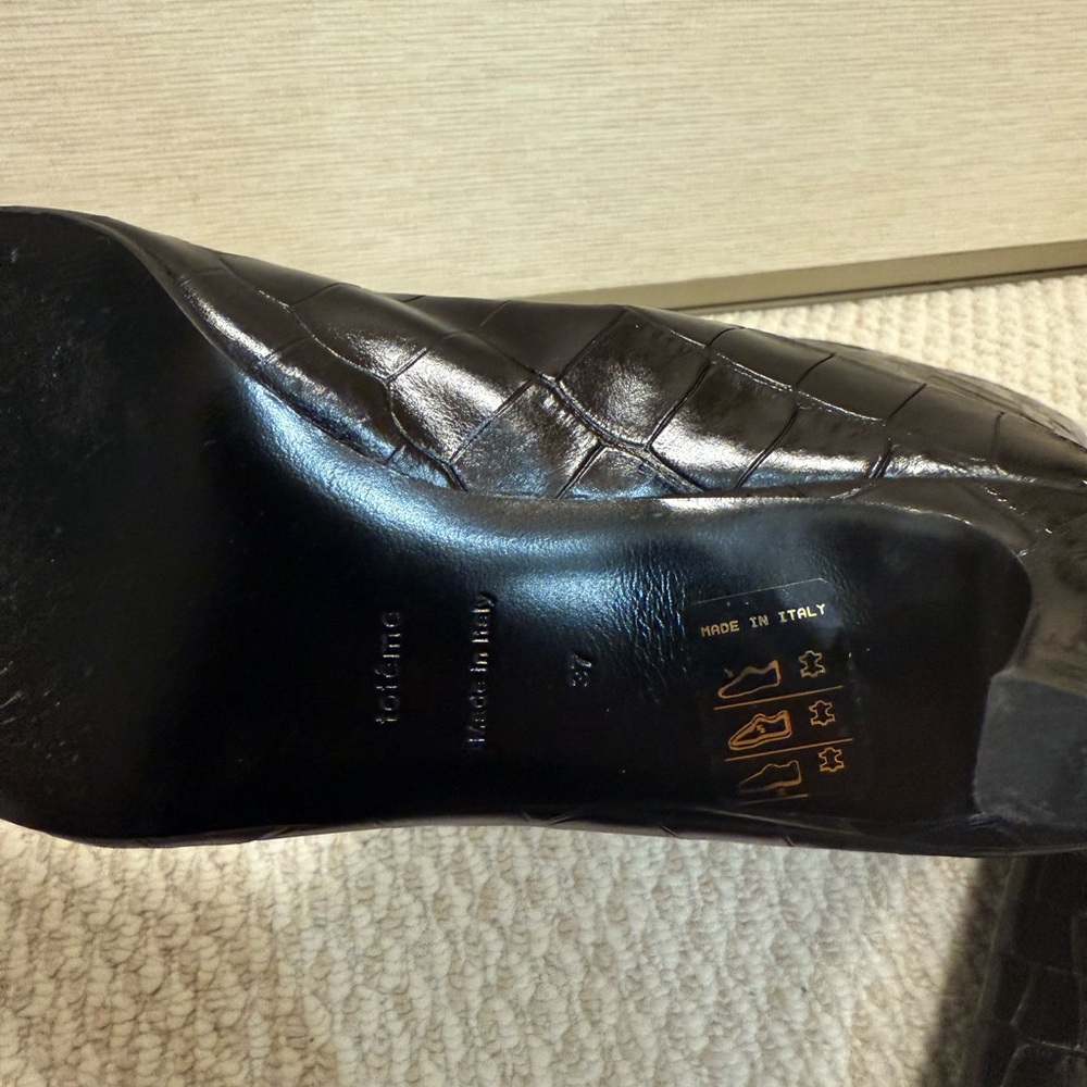 Toteme Black Croc-Embossed Knee Boots - Picture 7 of 7